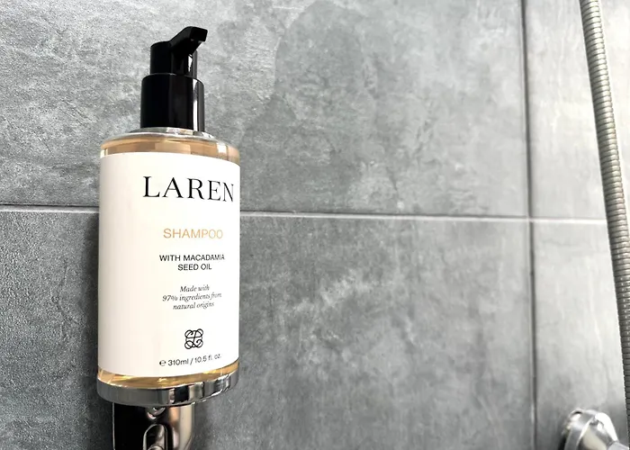 E - Three Гостевой дом